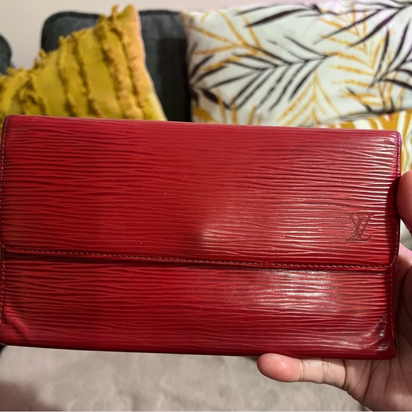 Louis Vuitton Long Wallet Epi Red - Picture 8 of 8